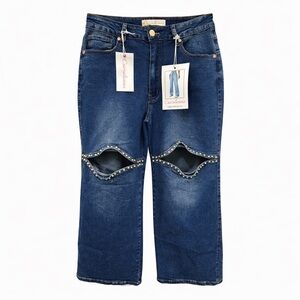 Chic Blue Flare Jeans with Distressed Accents